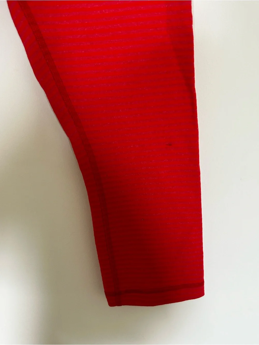 Lululemon Striped‎ Cropped Leggings Size 6